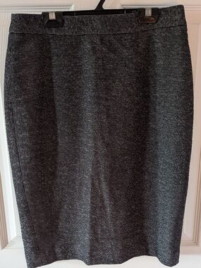 Ann Taylor Charcoal Textured Pencil Skirt